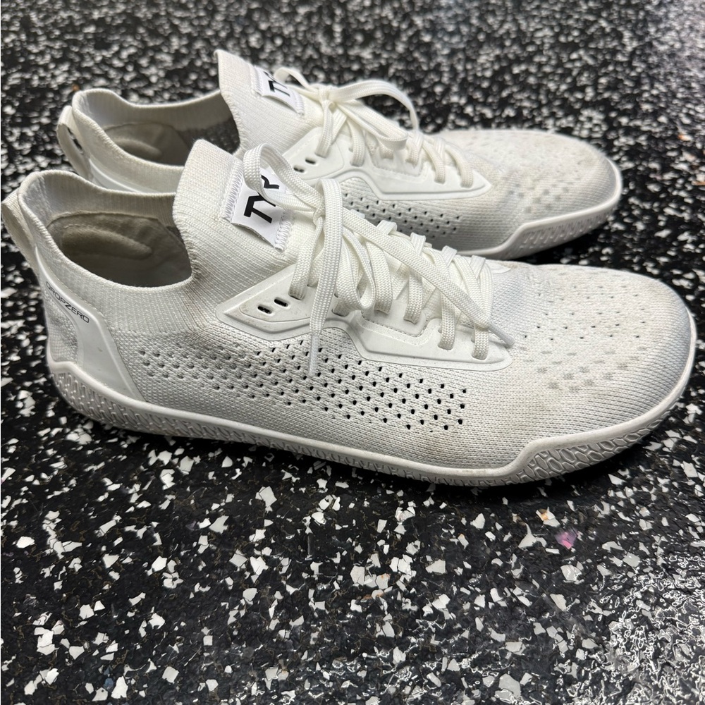 TYR Men's Dropzero Barefoot training shoes sz 10